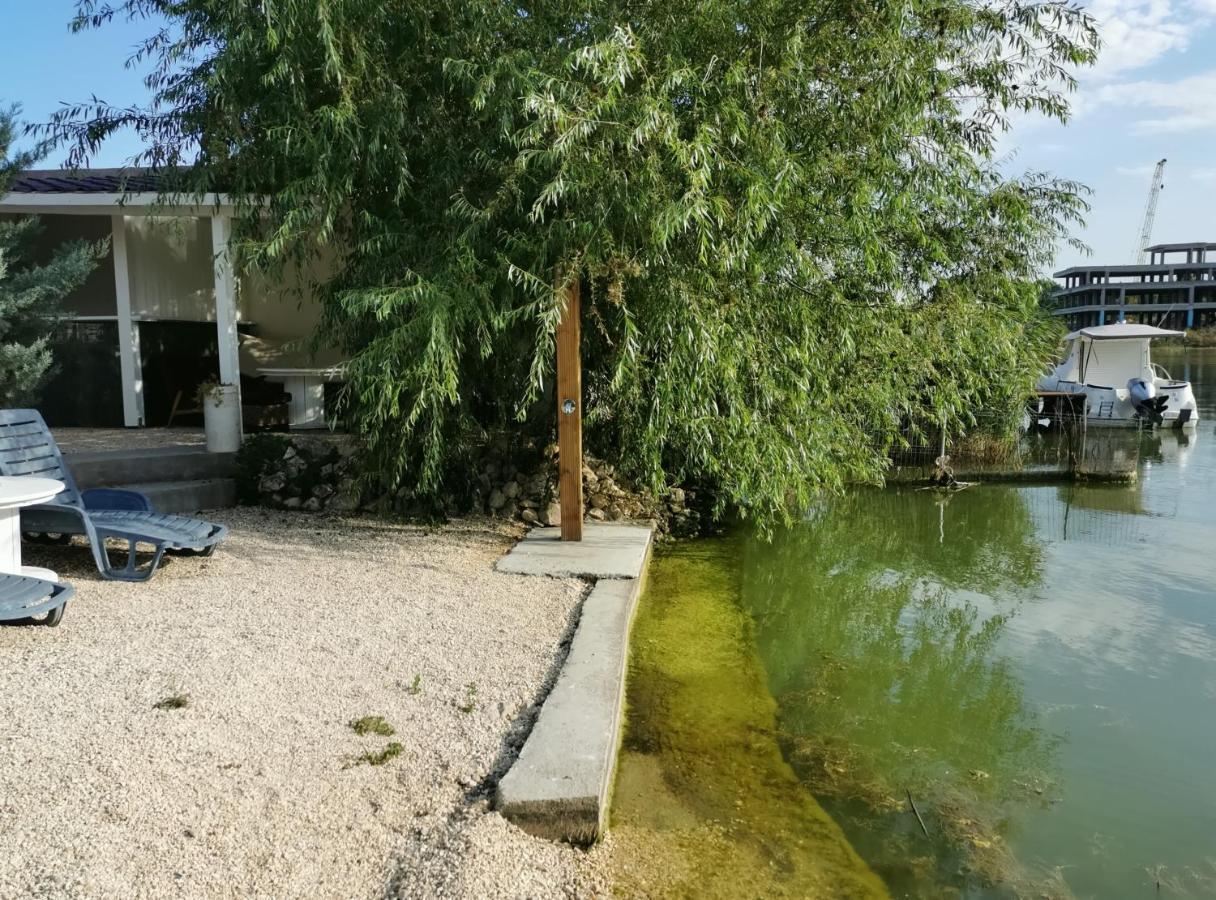 Vila Zuzette Hotel Constanta Luaran gambar
