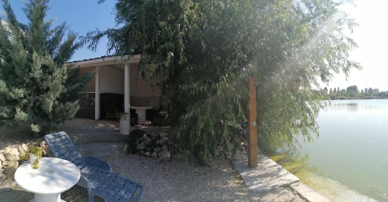 Vila Zuzette Hotel Constanta Luaran gambar